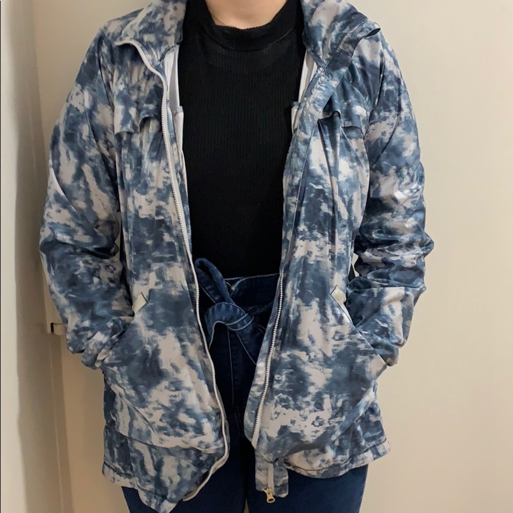 Lululemon Rainjacket